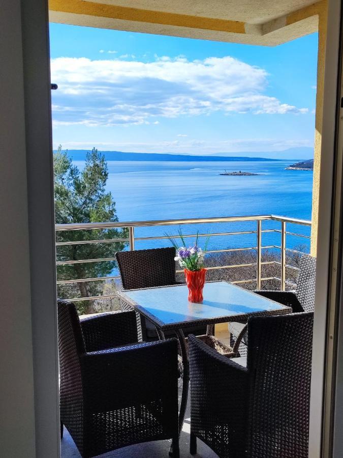 Novi Lux Daire Novi Vinodolski Dış mekan fotoğraf